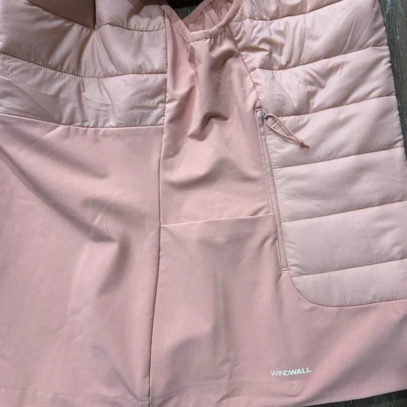 The North Face Women’s Vest - Picture 5 of 5